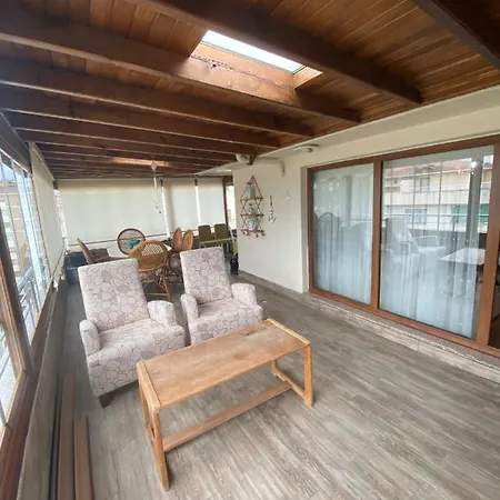 Meydan Trbzon 3 Km شقة كبيرة اطلالة بحر Holiday home Ortahisar
